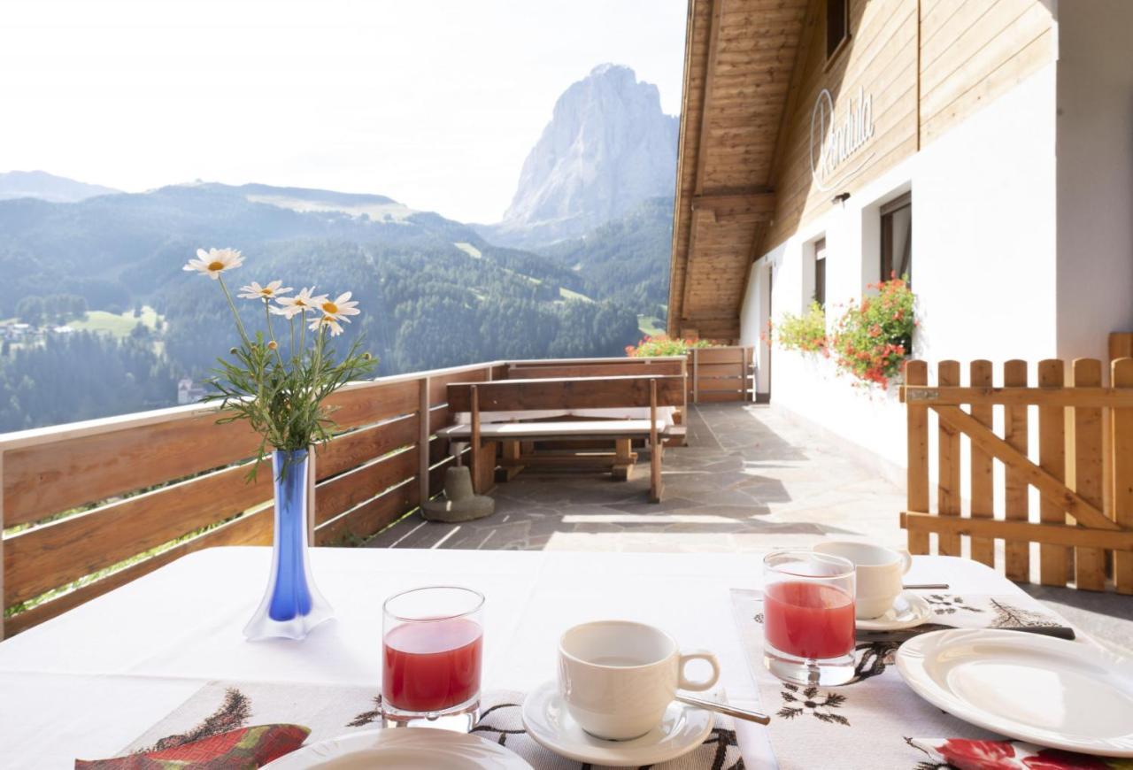 Apartments Rondula Santa Cristina Val Gardena Eksteriør bilde
